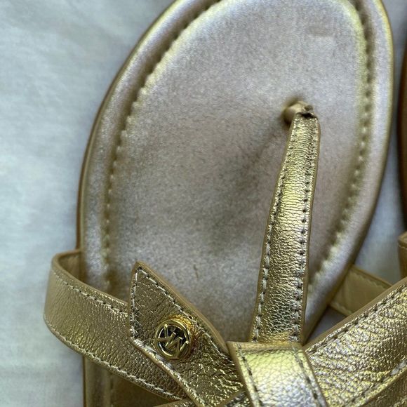 MICHAEL KORS Women Metallic Gold Bow Sandals - NEW NWOB - Picture 10 of 12